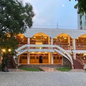 Hotel De Leopol, Addis Ababa